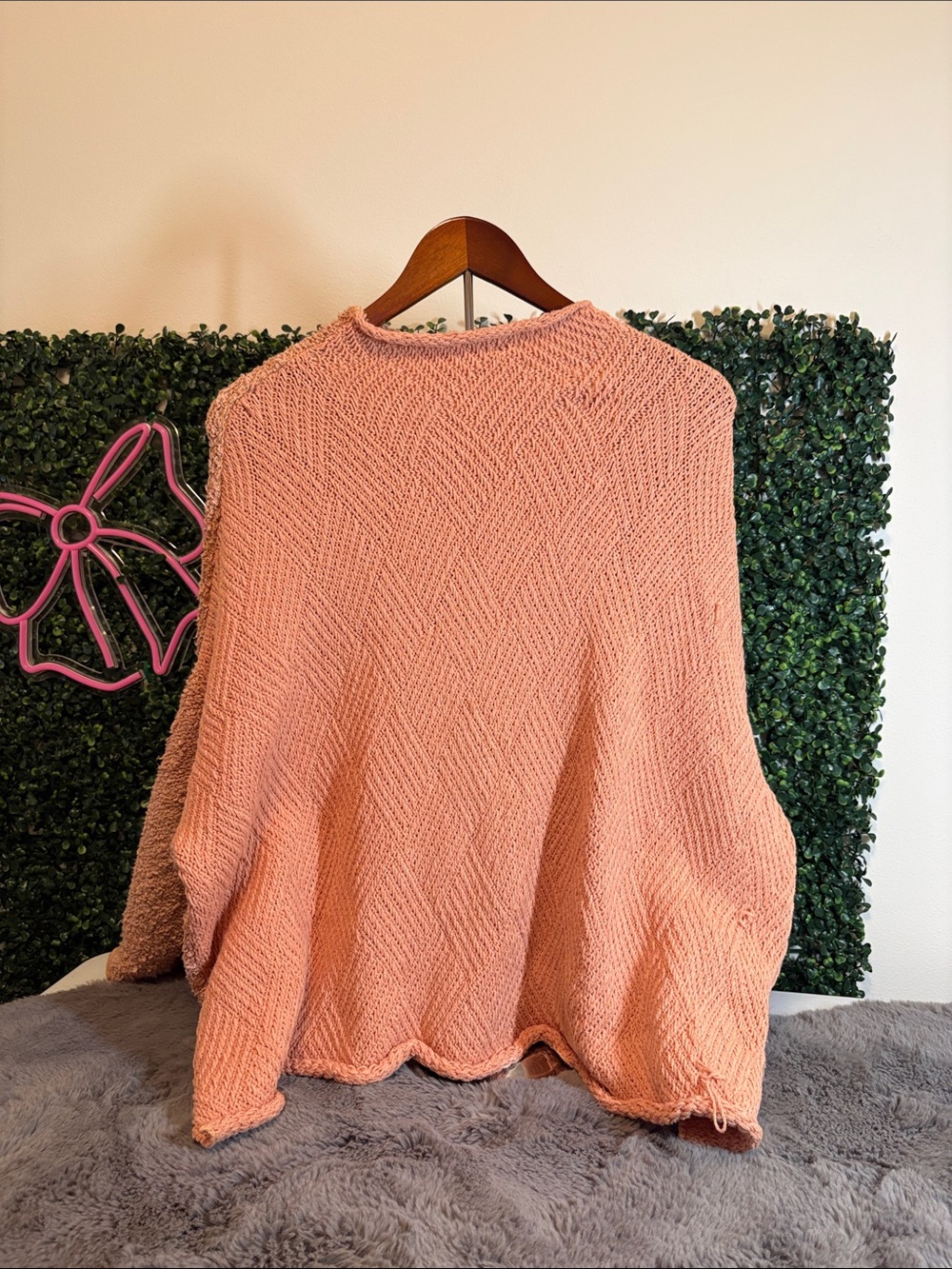 Free People Plush Crewneck Sweater Size XS - Picture 2 of 3